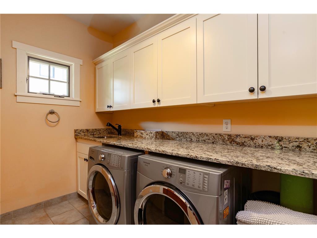 582 Summit Avenue Saint Paul MN 55102 6751138 image39