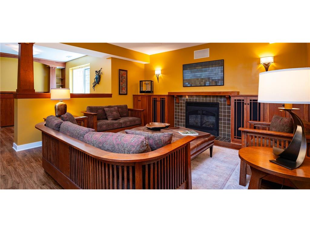 582 Summit Avenue Saint Paul MN 55102 6751138 image41