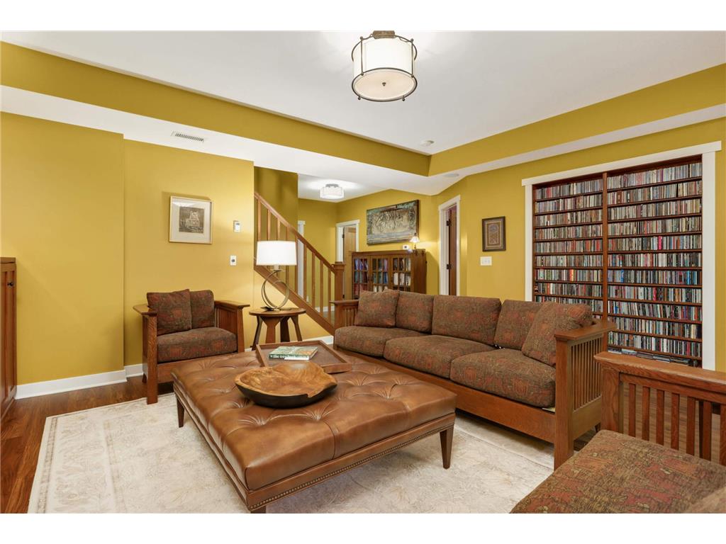 582 Summit Avenue Saint Paul MN 55102 6751138 image44