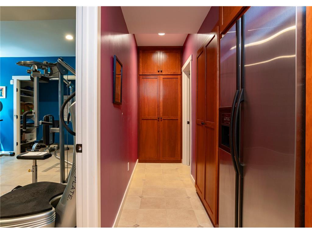 582 Summit Avenue Saint Paul MN 55102 6751138 image49