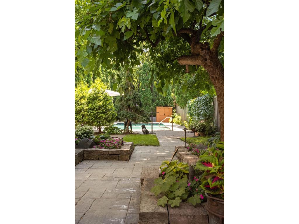 582 Summit Avenue Saint Paul MN 55102 6751138 image52