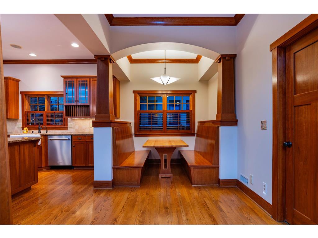 582 Summit Avenue Saint Paul MN 55102 7080942 image22
