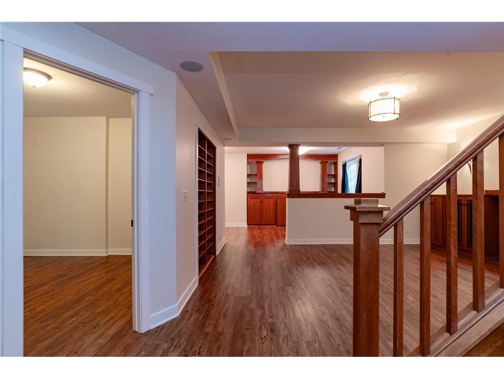 582 Summit Avenue Saint Paul MN 55102 7080942 image40