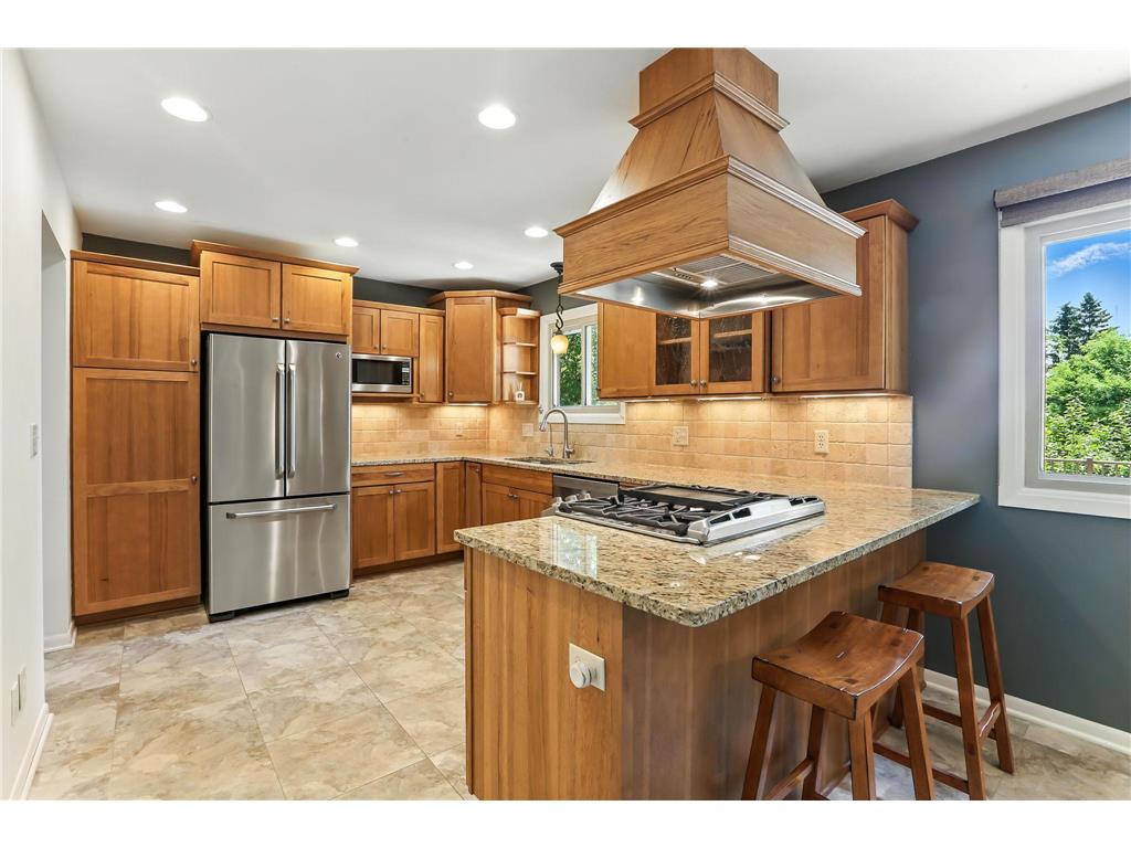 5820 139th Street W Apple Valley MN 55124 6715834 image1