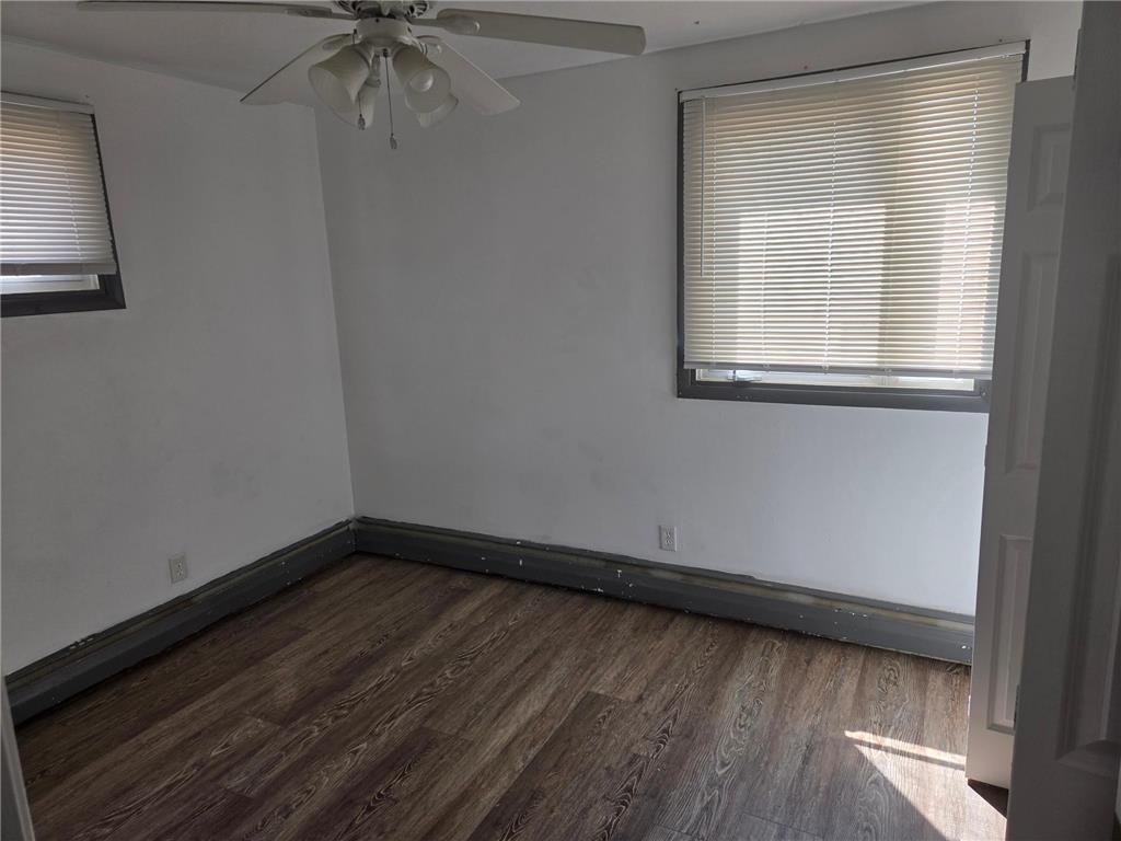 5820 2 1/2 Street NE Fridley MN 55432 7078856 image5