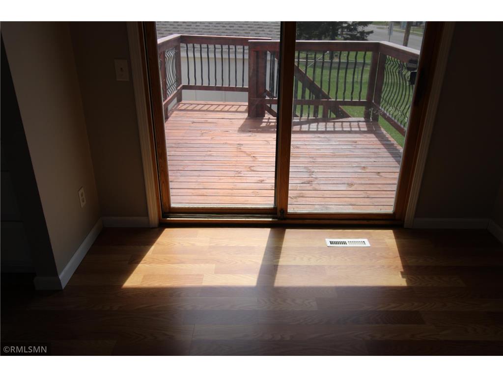 5821 84 1/2 Avenue N Brooklyn Park MN 55443 7058021 image9