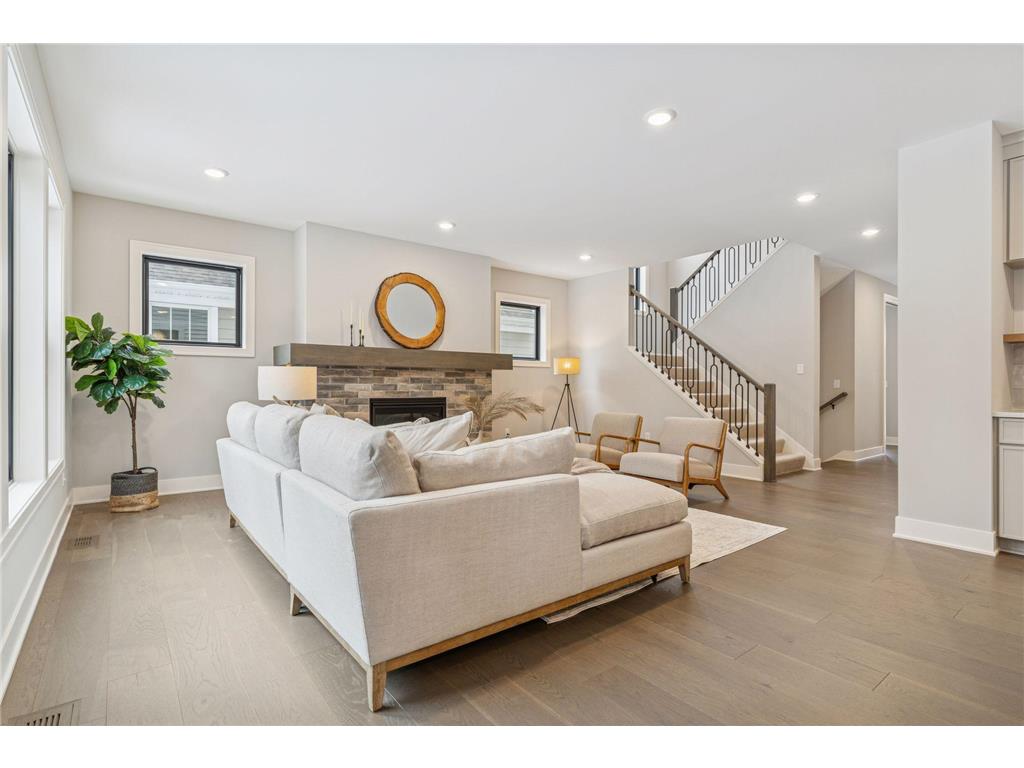 5821 Ashcroft Avenue Edina MN 55424 7034002 image10