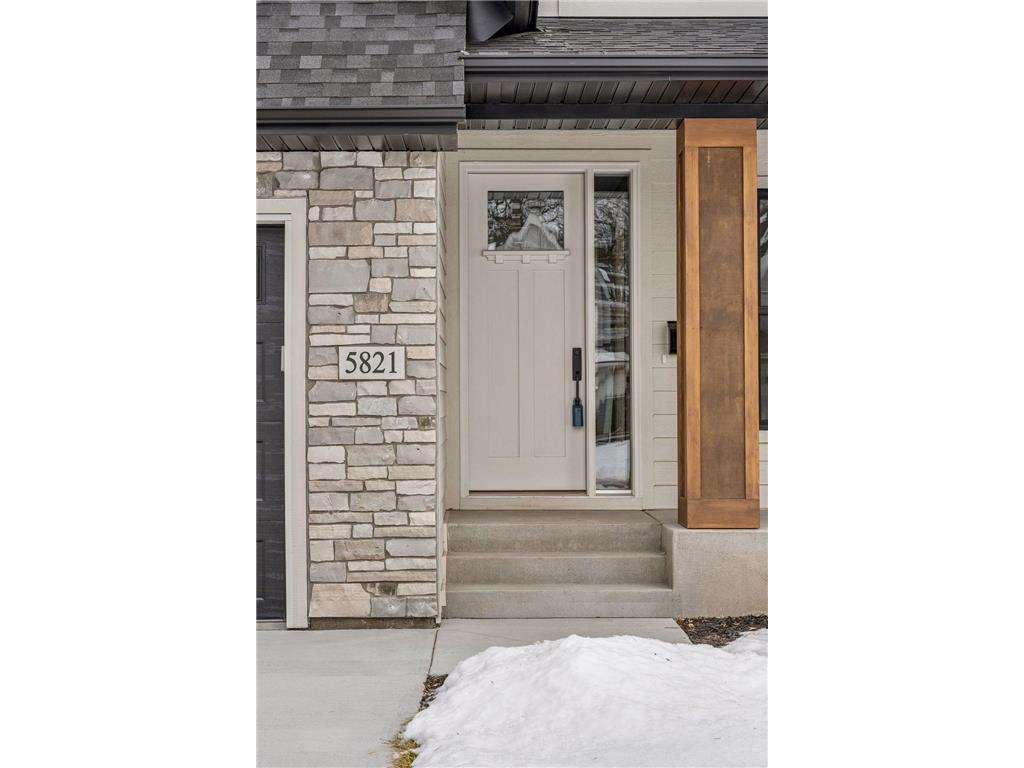5821 Ashcroft Avenue Edina MN 55424 7034002 image2