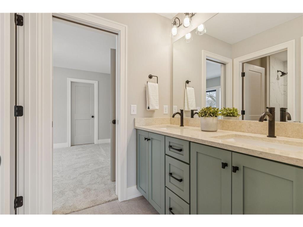5821 Ashcroft Avenue Edina MN 55424 7034002 image41