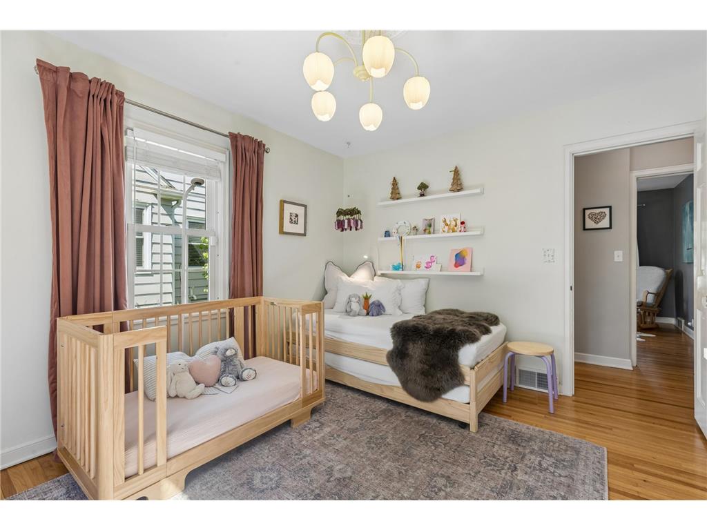 5821 Colfax Avenue S Minneapolis MN 55419 7069843 image28