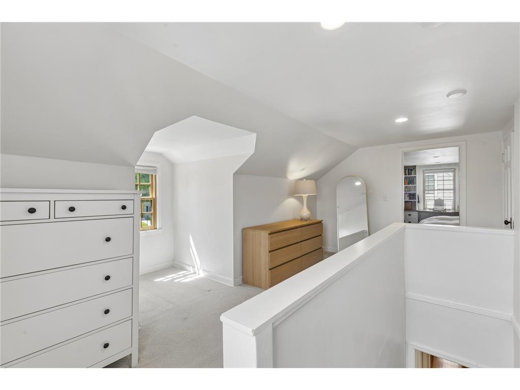 5821 Colfax Avenue S Minneapolis MN 55419 7069843 image32