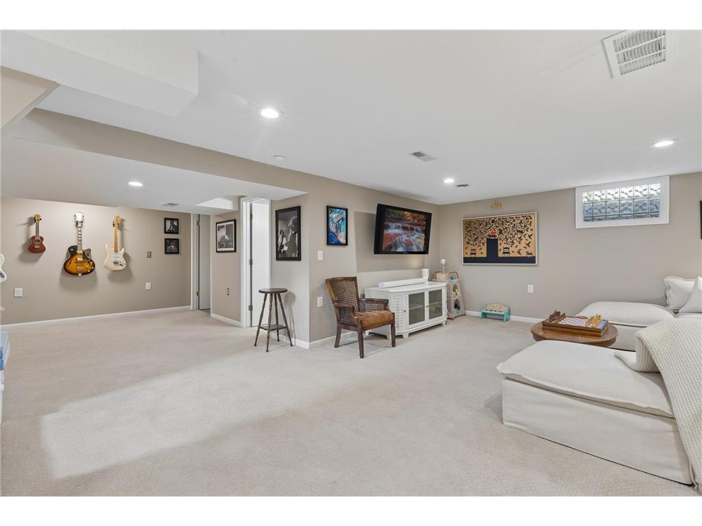 5821 Colfax Avenue S Minneapolis MN 55419 7069843 image43