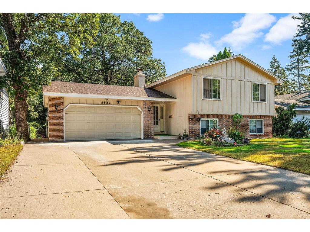 5824 Orchard Avenue N Crystal MN 55429 6794613 image1