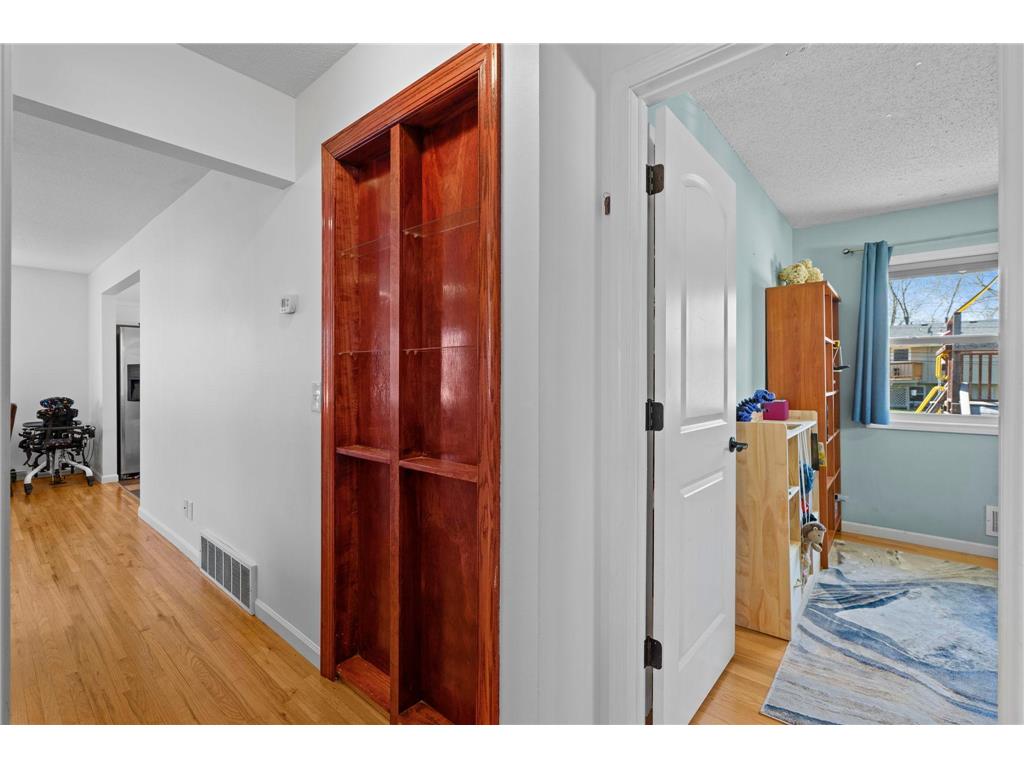 5825 Ensign Avenue N New Hope MN 55428 7029129 image13