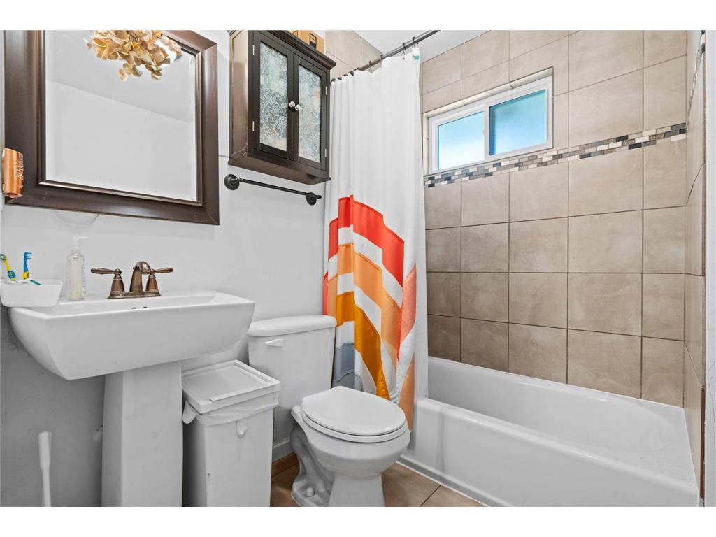5825 Ensign Avenue N New Hope MN 55428 7029129 image14