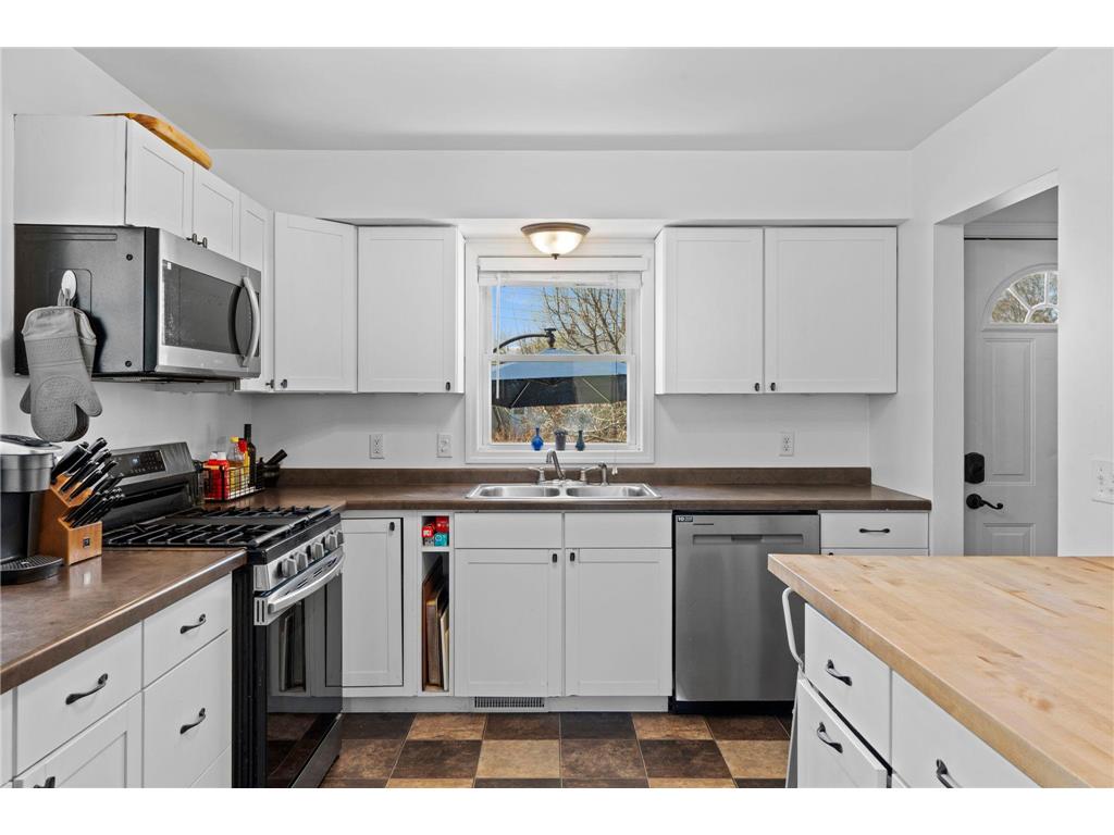 5825 Ensign Avenue N New Hope MN 55428 7029129 image7