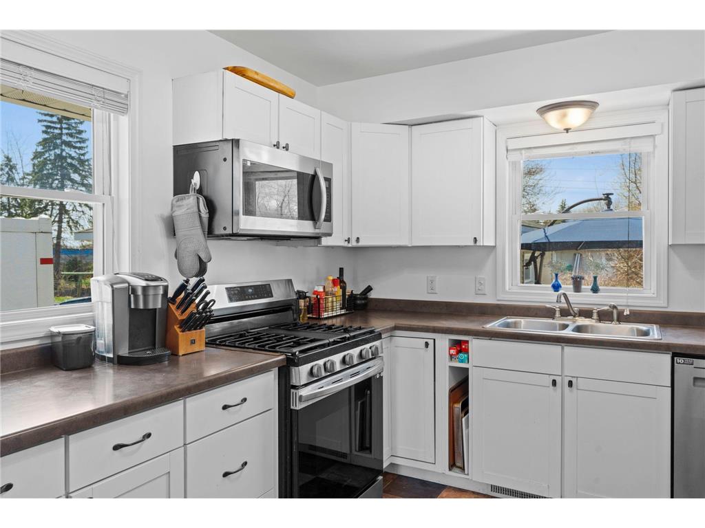 5825 Ensign Avenue N New Hope MN 55428 7029129 image9