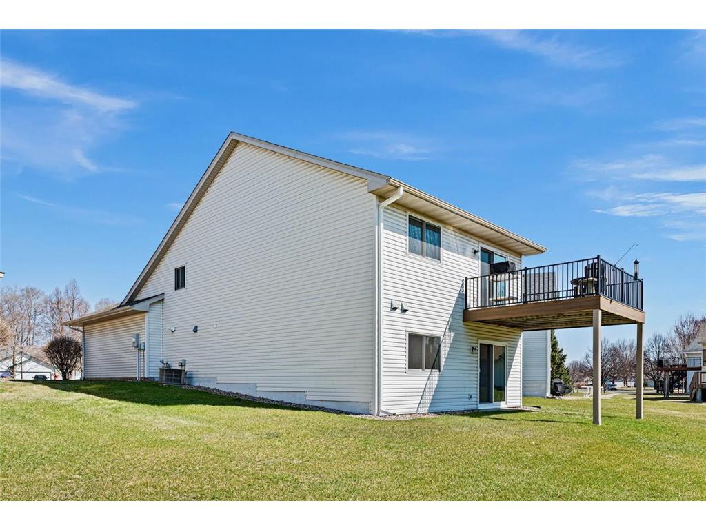 5825 Forest Boulevard Trail Wyoming MN 55092 7042341 image6