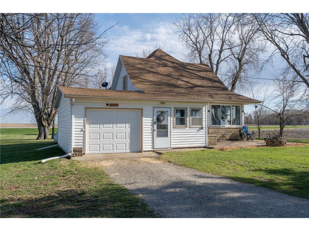 5825 Highway 30 E Blooming Prairie MN 55917 6513157 image1