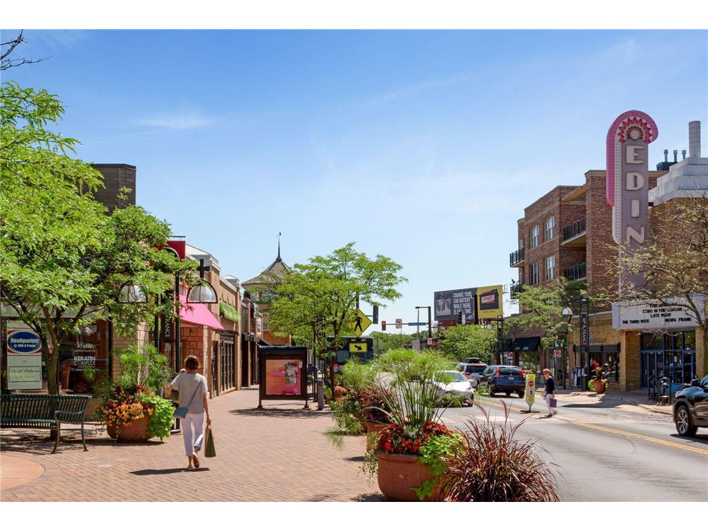 5825 Vincent Avenue S Minneapolis MN 55410 6809457 image9