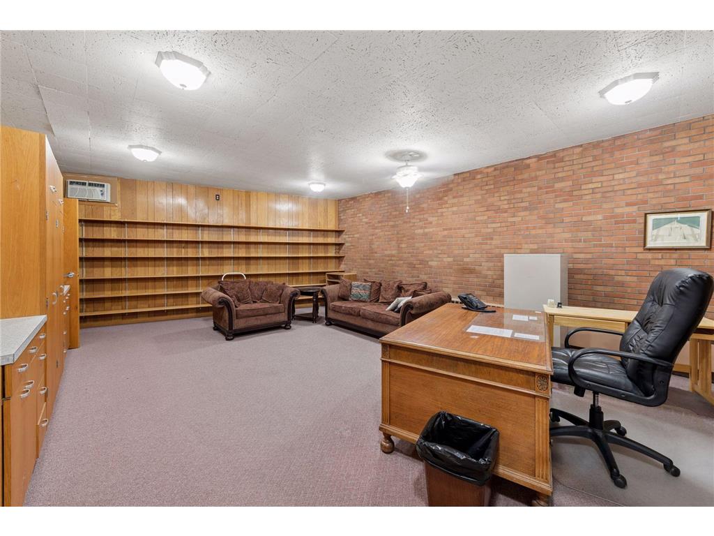 5827 Humboldt Avenue N Brooklyn Center MN 55430 7035667 image25