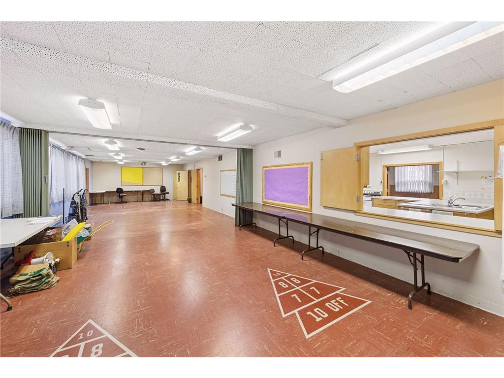 5827 Humboldt Avenue N Brooklyn Center MN 55430 7035667 image30