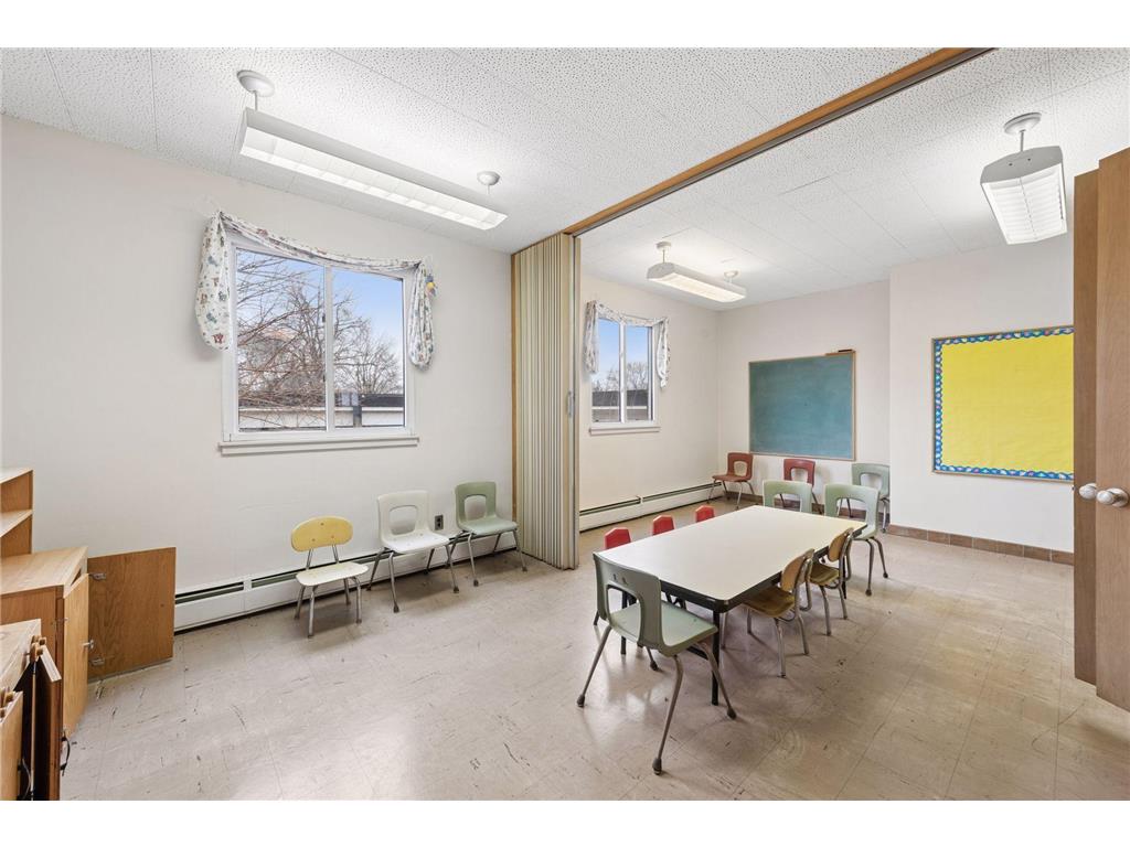 5827 Humboldt Avenue N Brooklyn Center MN 55430 7035667 image32