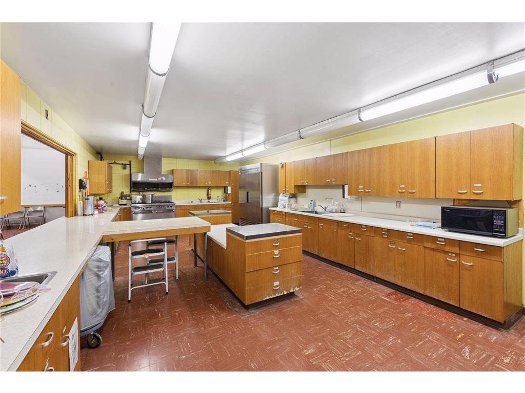 5827 Humboldt Avenue N Brooklyn Center MN 55430 7035667 image37