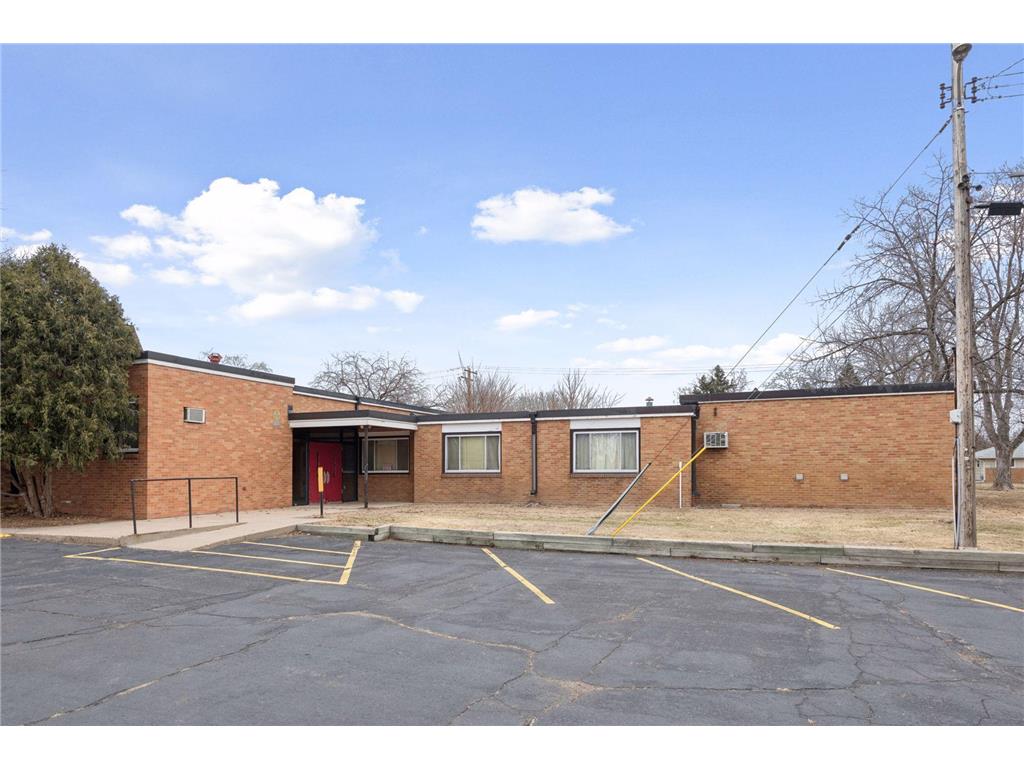 5827 Humboldt Avenue N Brooklyn Center MN 55430 7035667 image40
