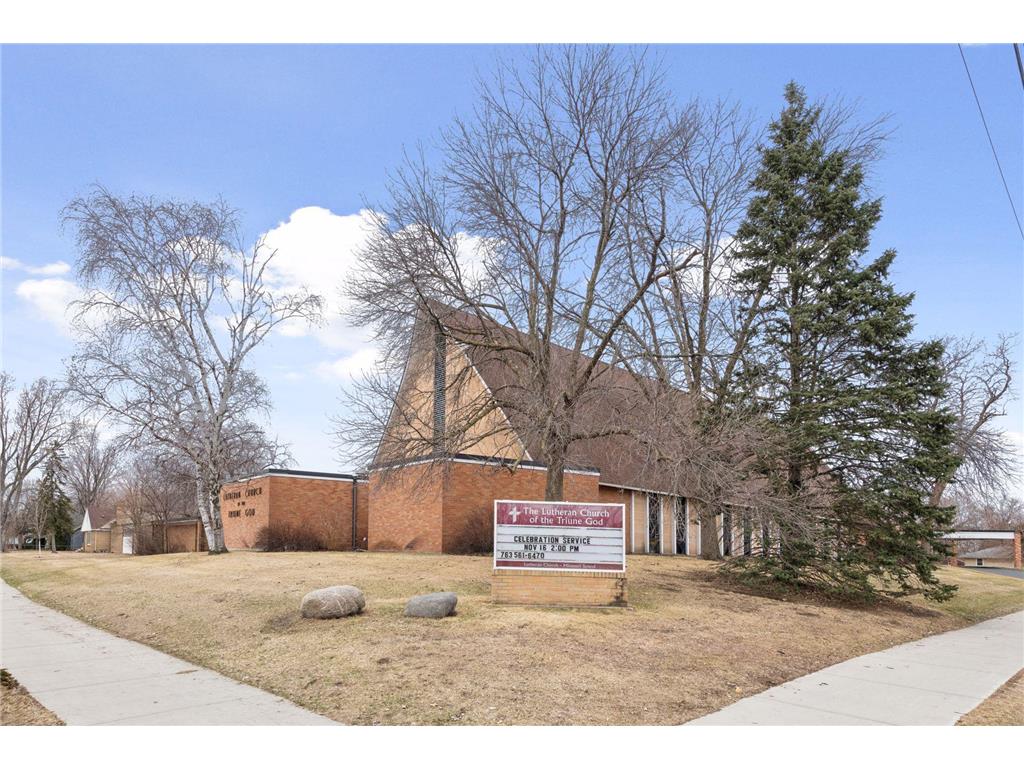 5827 Humboldt Avenue N Brooklyn Center MN 55430 7035667 image43