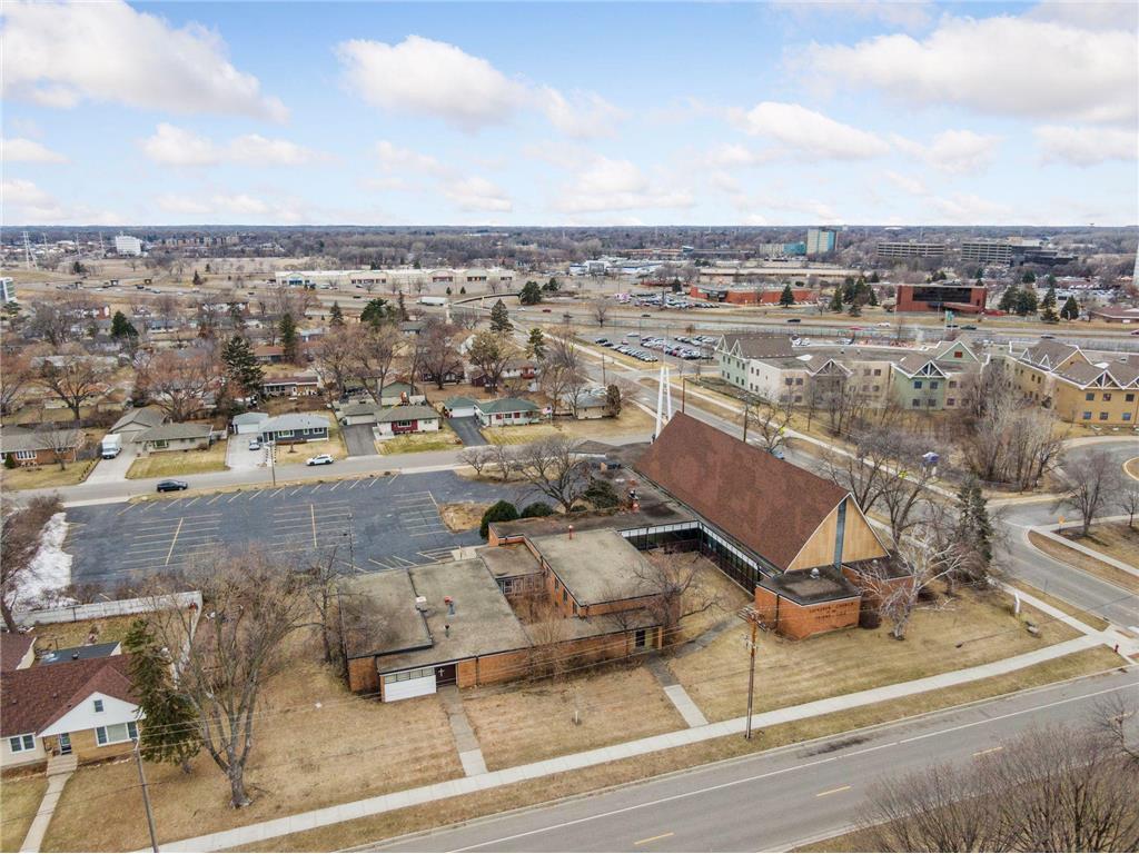 5827 Humboldt Avenue N Brooklyn Center MN 55430 7035667 image7