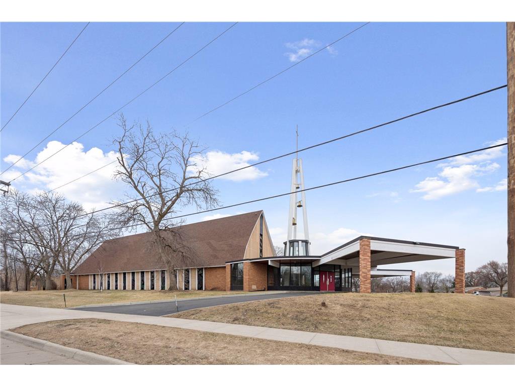 5827 Humboldt Avenue N Brooklyn Center MN 55430 7035667 image8