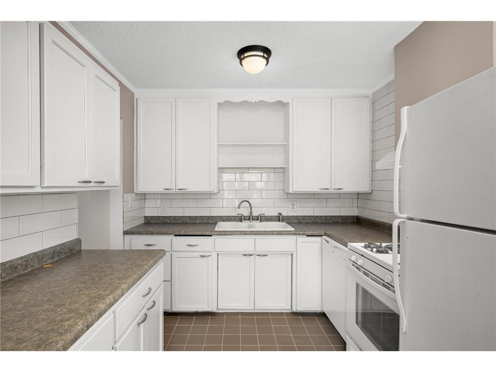 5828 Lyndale Avenue S Minneapolis MN 55419 7071813 image21