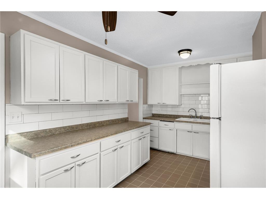 5828 Lyndale Avenue S Minneapolis MN 55419 7071813 image23