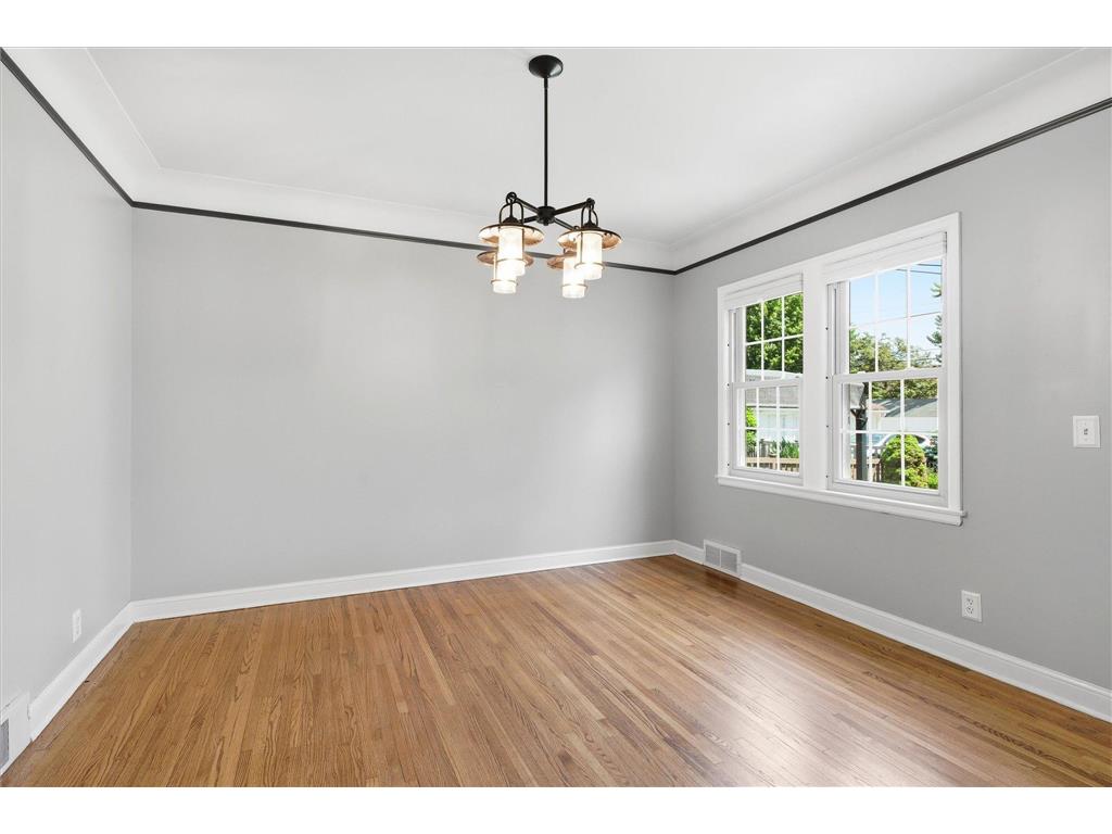 5829 Columbus Avenue Minneapolis MN 55417 7085071 image14