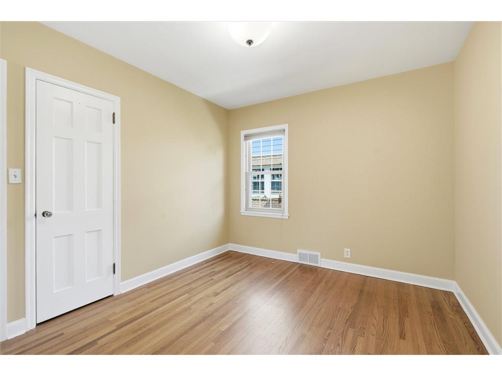 5829 Columbus Avenue Minneapolis MN 55417 7085071 image16