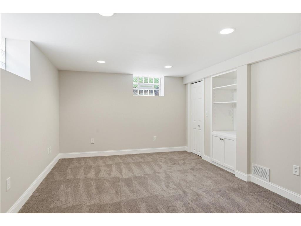 5829 Columbus Avenue Minneapolis MN 55417 7085071 image47