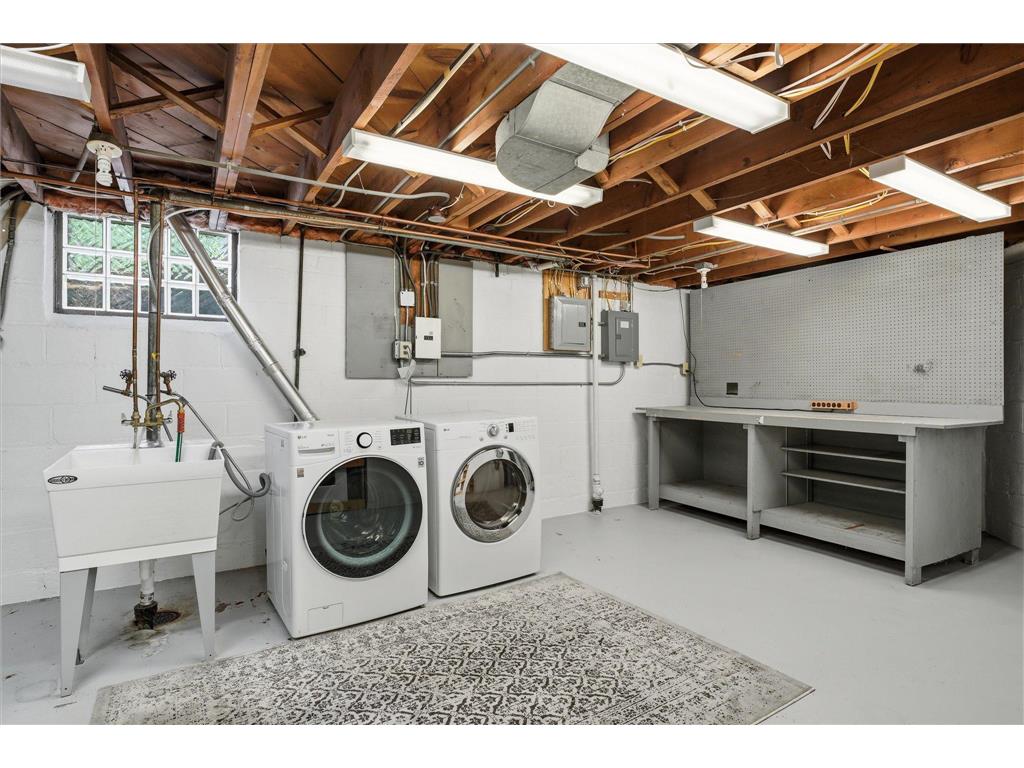 5829 Columbus Avenue Minneapolis MN 55417 7085071 image49