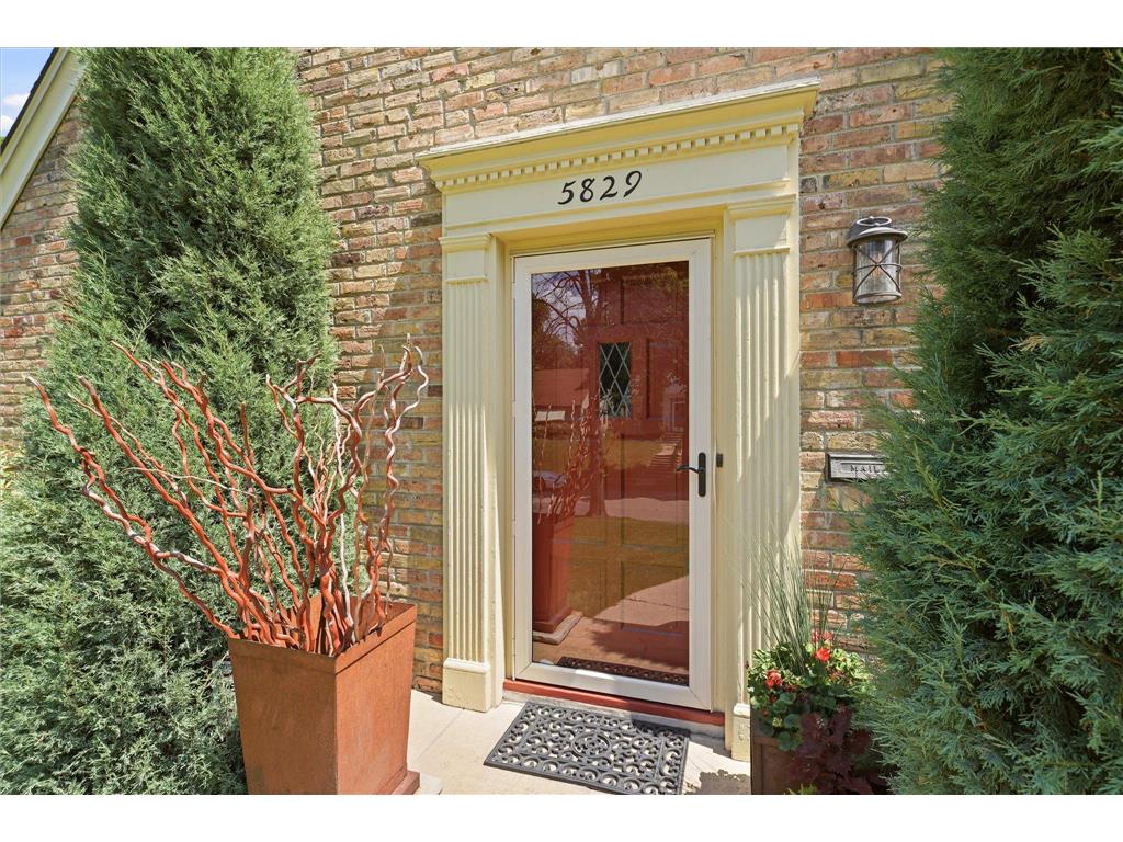 5829 Columbus Avenue Minneapolis MN 55417 7085071 image5