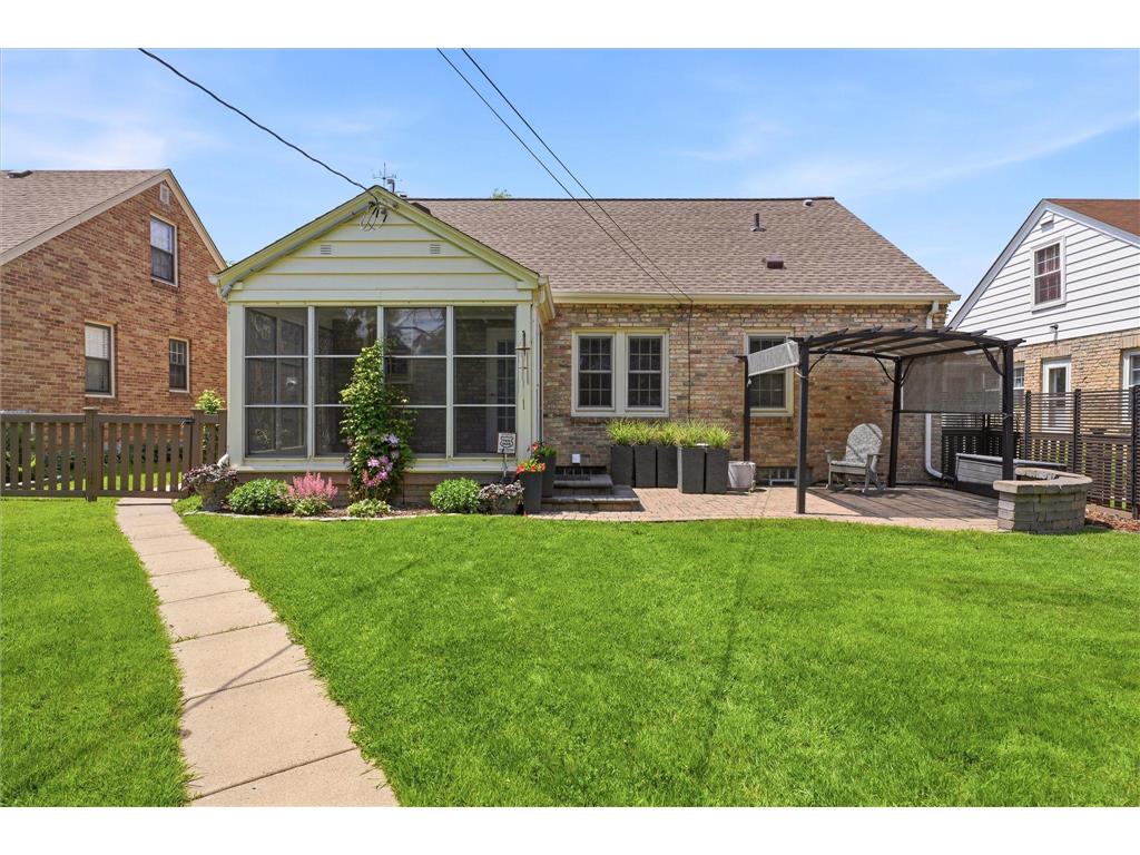 5829 Columbus Avenue Minneapolis MN 55417 7085071 image56