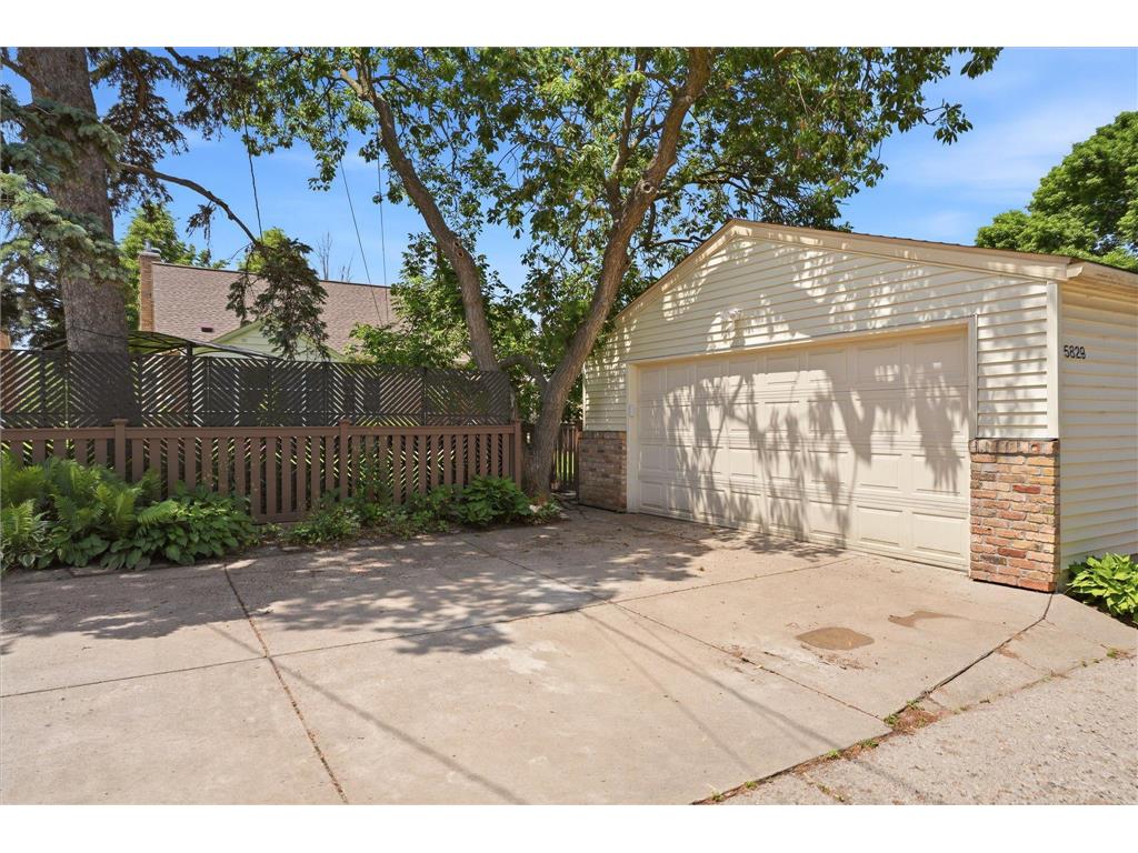 5829 Columbus Avenue Minneapolis MN 55417 7085071 image61