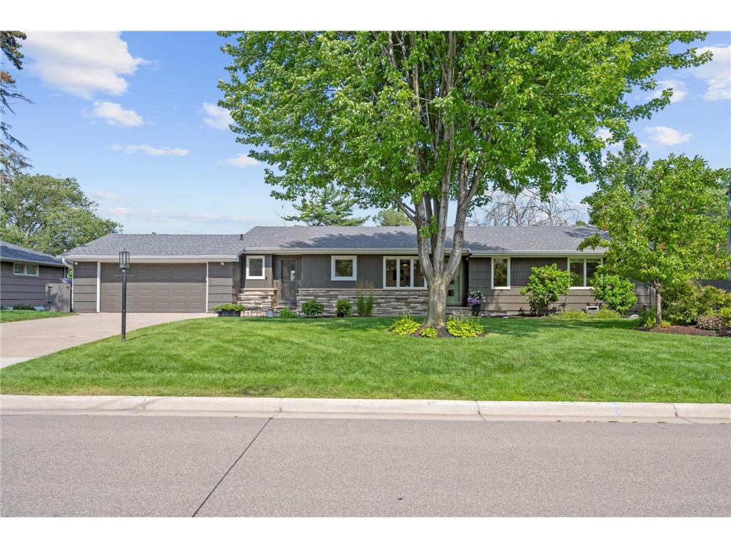 5829 Eastview Drive Edina MN 55436 6756116 image1