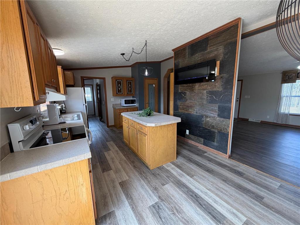 58296 County Road 12 Warroad MN 56763 7066354 image4