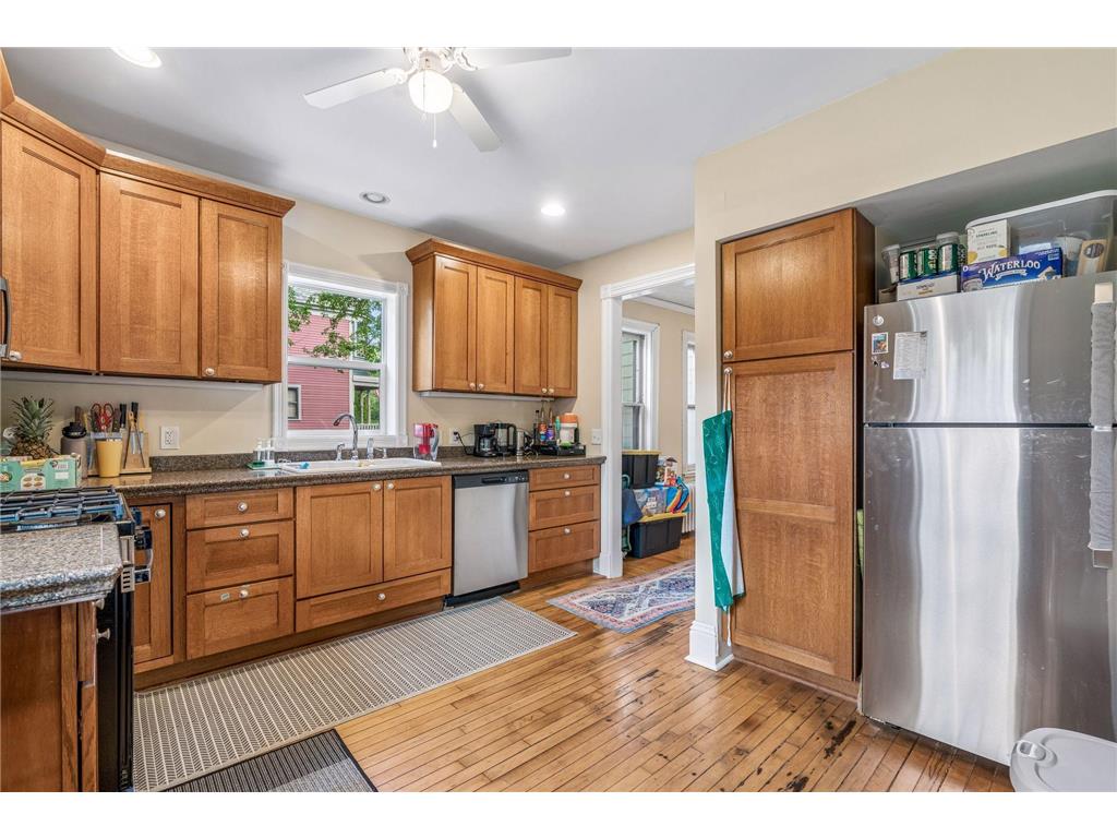 583 Marshall Avenue Saint Paul MN 55102 7091313 image7