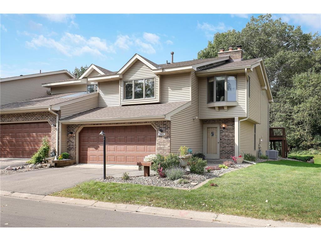 583 Sterling Street S Maplewood MN 55119 6638933 image1