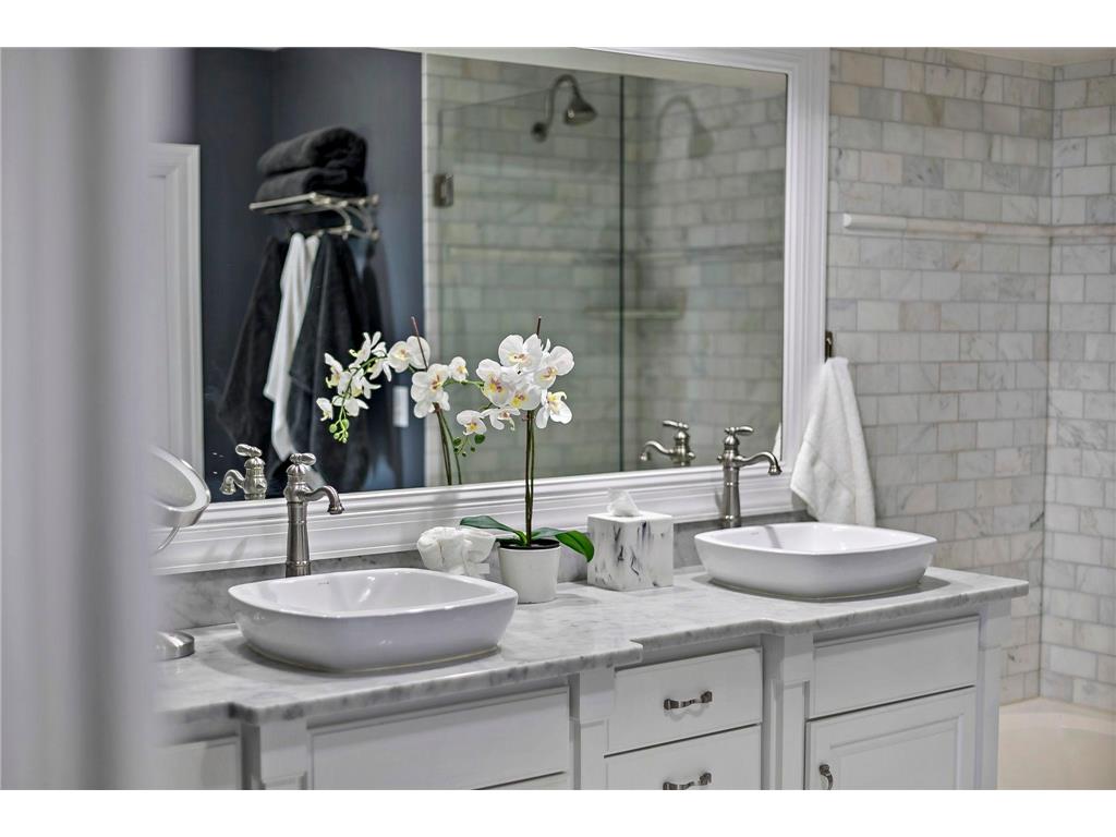 5830 Club Lane Shorewood MN 55331 7063685 image27