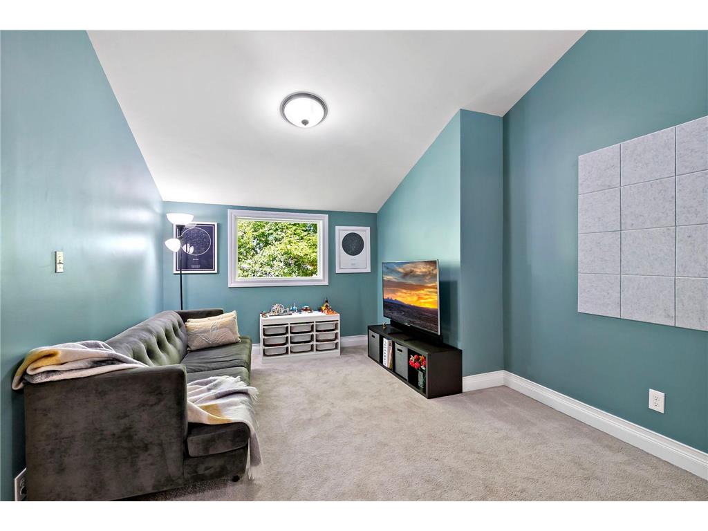 5830 Club Lane Shorewood MN 55331 7063685 image33