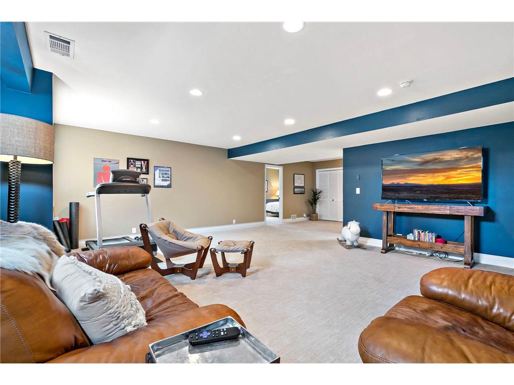 5830 Club Lane Shorewood MN 55331 7063685 image46