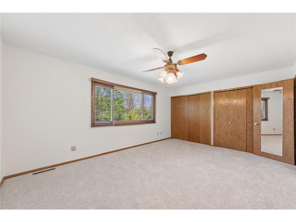 5831 Shores Drive Brooklyn Center MN 55429 7075250 image11