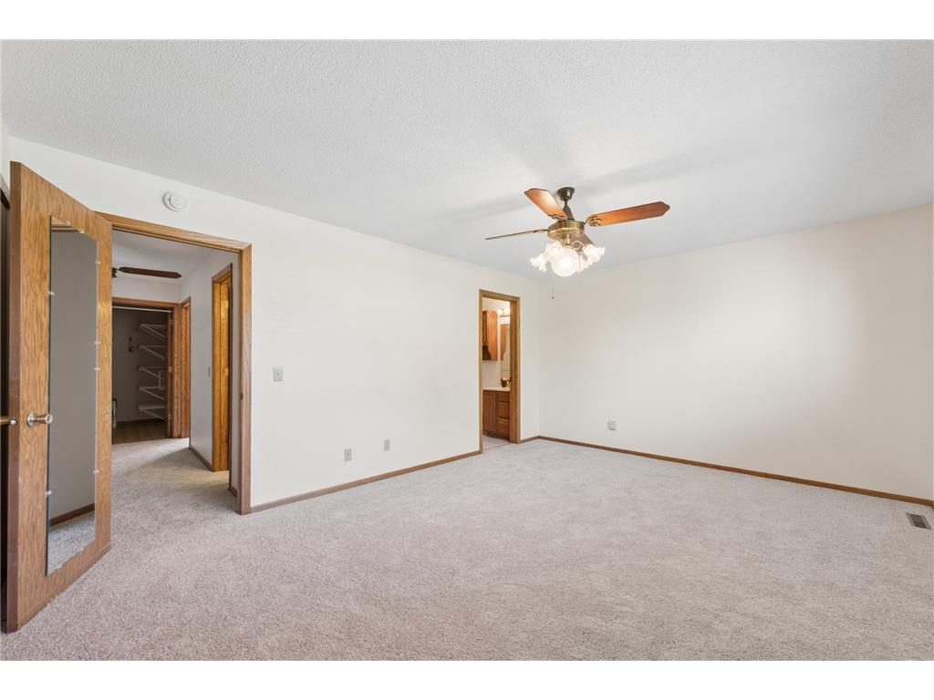5831 Shores Drive Brooklyn Center MN 55429 7075250 image13